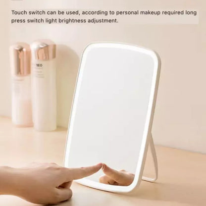 MI® SMART COSMETIC MIRROR