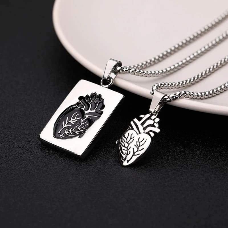 silver heart locket necklace 