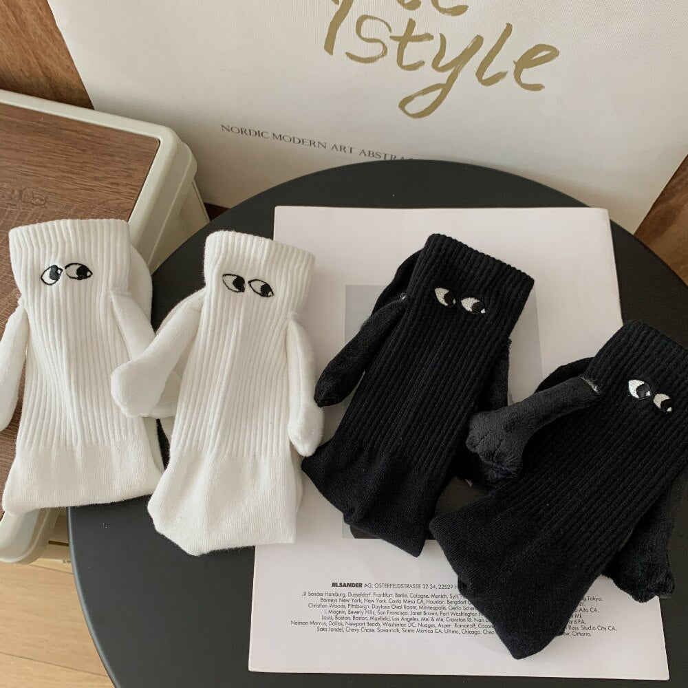 magnetic love socks 